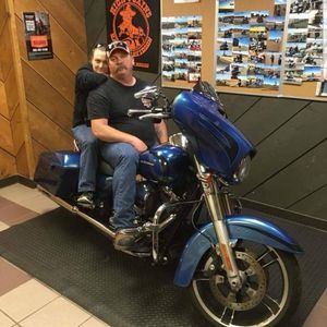 Meet your Posher, Joel